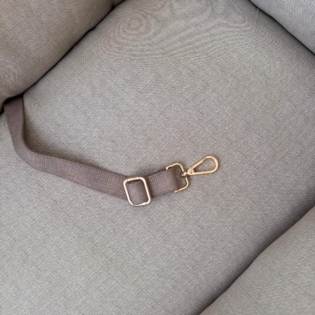 PoochMate Dog Travel Bed Large : Sandstone Beige